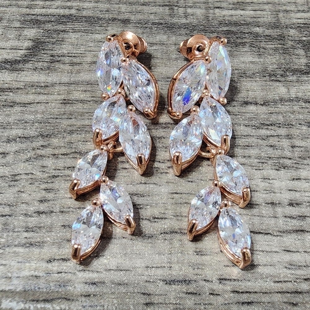 Elegant Rose Gold Crystal Drop Earrings - Picture 2 of 4